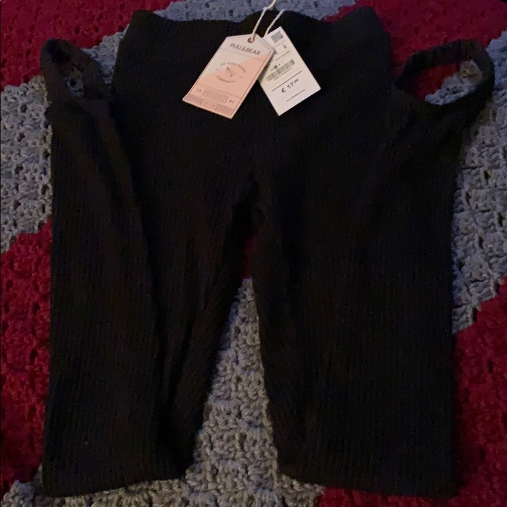 Black PULL&BEAR leggings